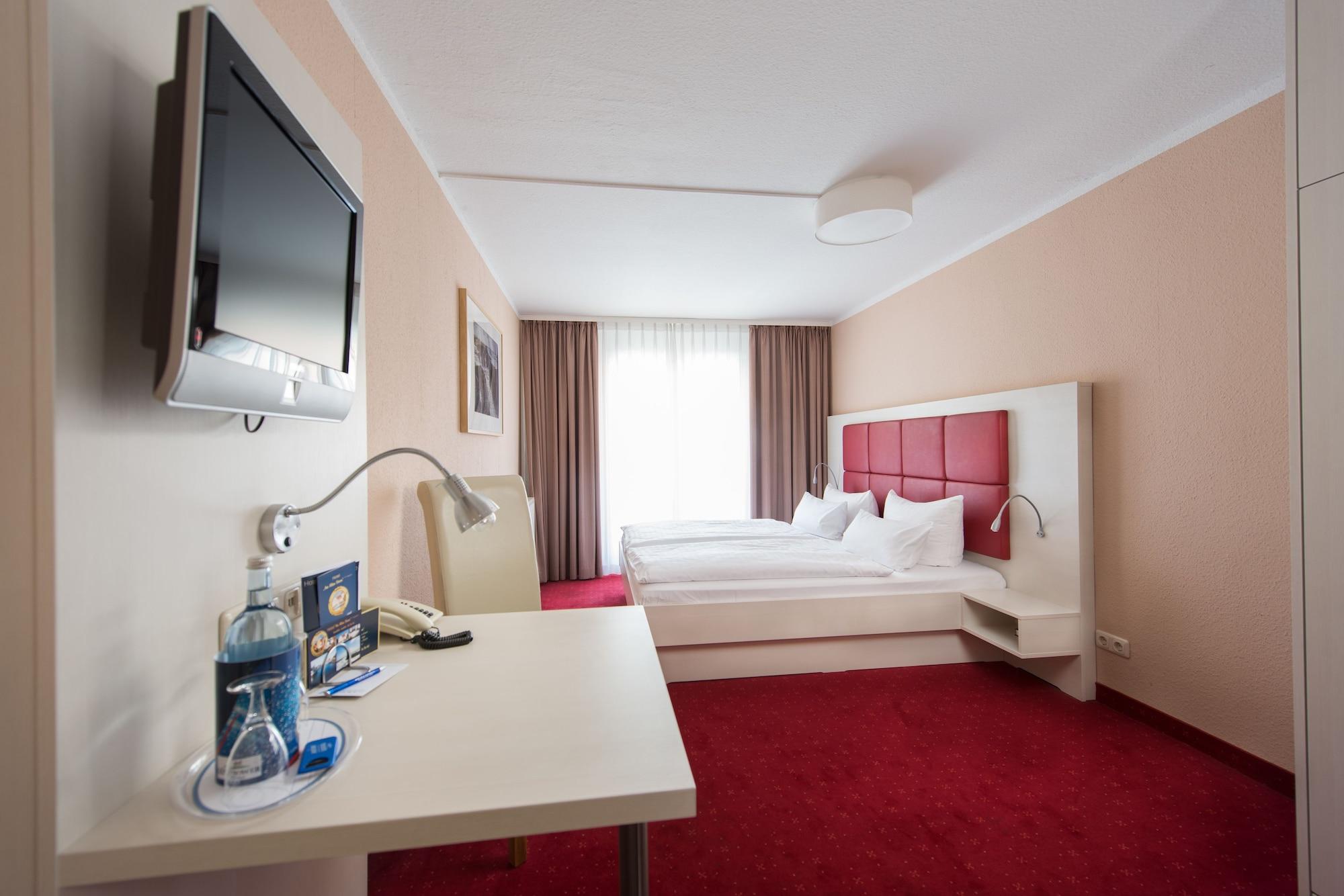Hotel Am Alten Strom Rostock Exterior foto