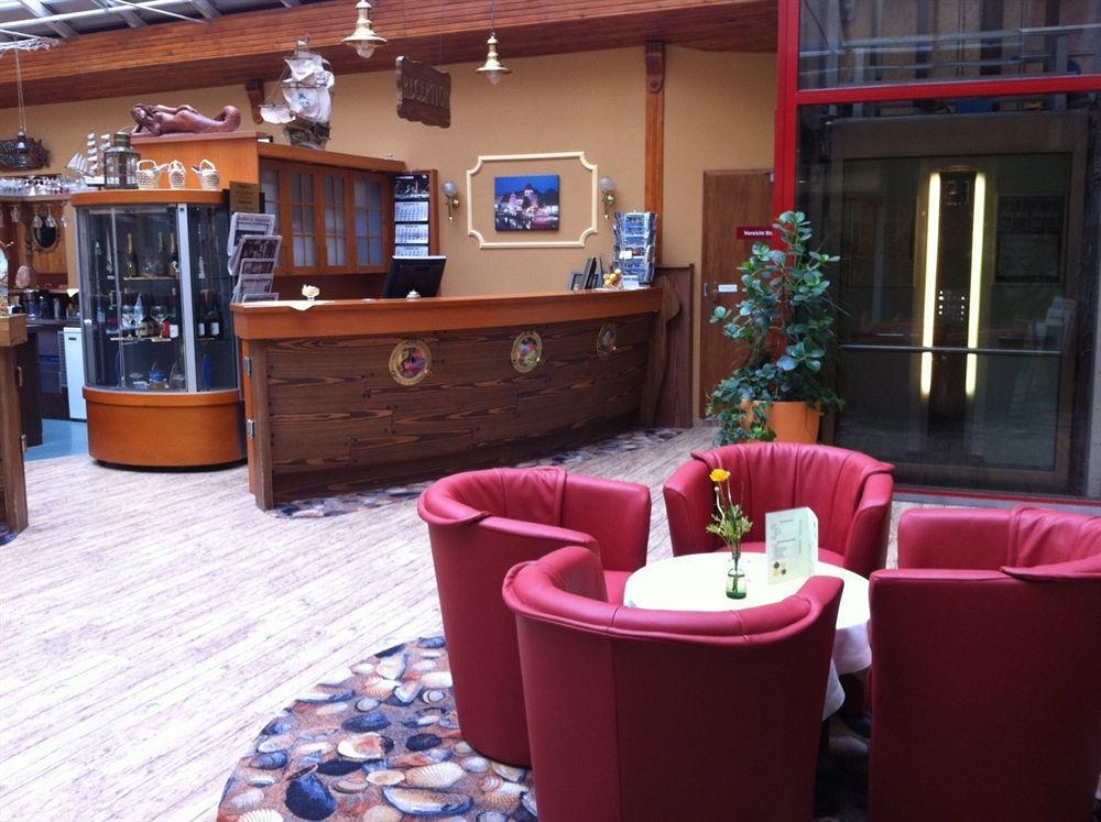 Hotel Am Alten Strom Rostock Exterior foto